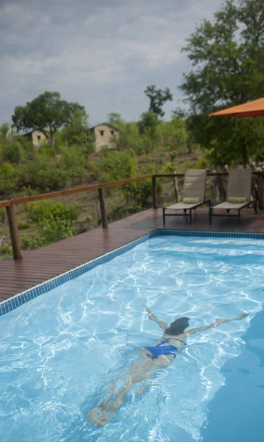 BW_Chobe_Elephant_Camp_Pool