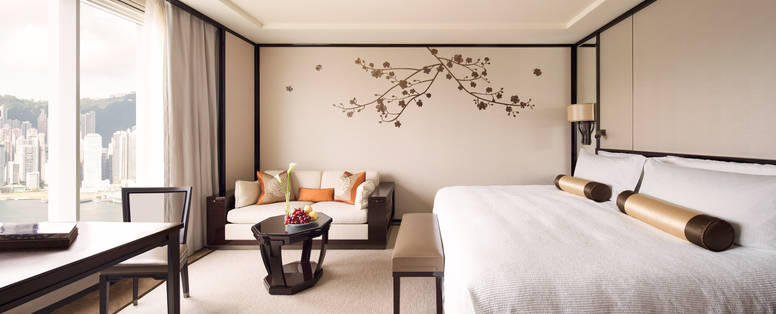 Grand_Deluxe_Harbour_View_Room