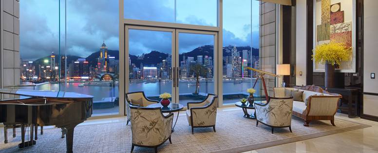 Peninsula_Suite_-_Living_Room