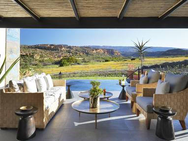 38._Cederberg_House_outside_view-min