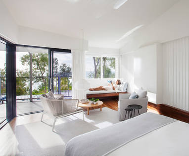 Relaxing_in_the_Oceanview_Plunge_Pool_Villa_(1)