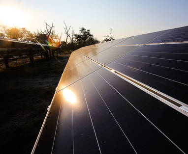 Tesla-solar-power-plant-andBeyond-Xaranna-_6_