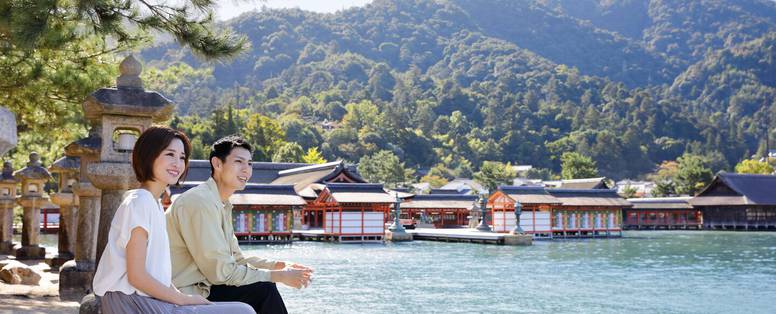 hijsi-itsukushima-shrine-8814-hor-clsc