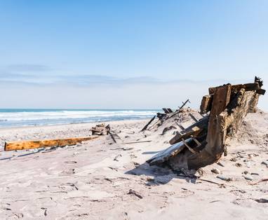 scheepswrak kust bij Shipwreck Lodge in Namibië