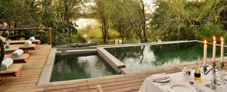 Bakwena_lodge_-_zwembad_-_lounge_-_botswana_-_chobe_national_park_1