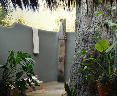 Bakwena_Lodge_-_River_view_chalet_-_buitendouche_-_botswana_-_chobe_rivier