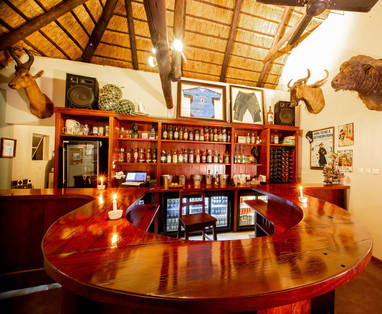 bar bij Musango Safari Camp in Zimbabwe