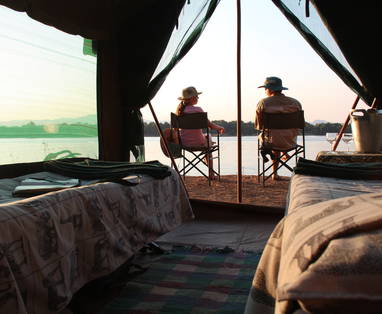uitzicht vanuit de tent bij Natureways Mano shoreline kanosafari 