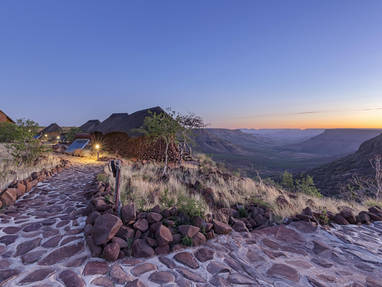 Chalet met uitzicht bij Grootberg Lodge in Namibië