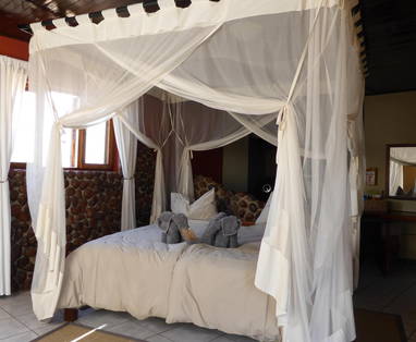 standaard kamer bij Hohenstein lodge in Namibië