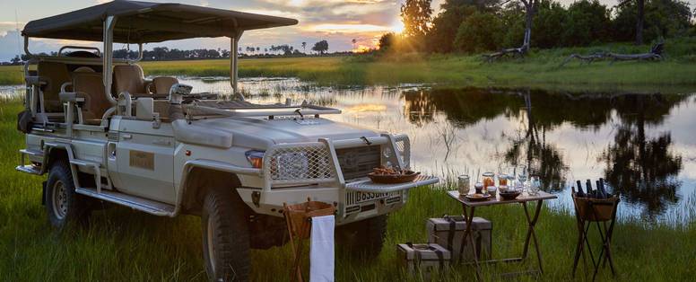 Xigera_Safari_Lodge_sundowners