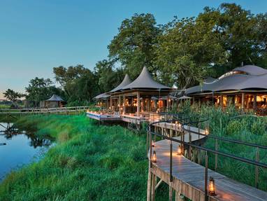 Xigera_Safari_Lodge_voorkant_2