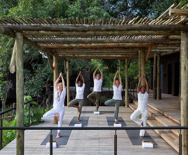 Xigera_Safari_Lodge_yoga