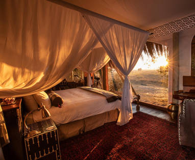 slaapkamer bij Selinda Camp in Botswana