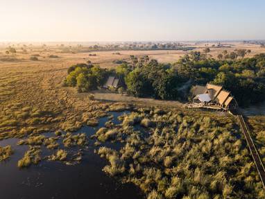 lodge vanaf de lucht bij Selinda Camp in Botswana