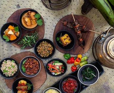 Swahili gerecht bereid in Jabali Ridge in Tanzania