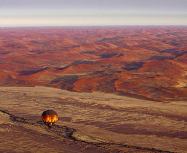 Ballonvlucht bij Little Kulala in Namibië