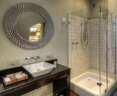 badkamer bij villa margherita in namibië