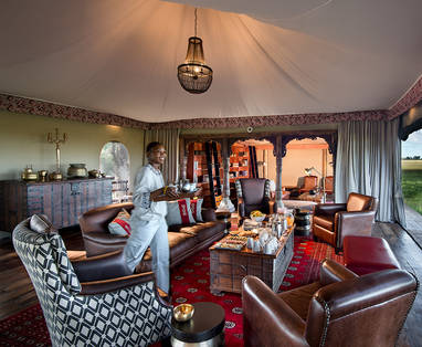 Duba_plains_Camp_lounge_2