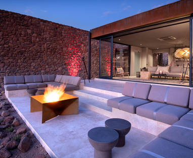 familiesuite lounge bij Sossusvlei Desert lodge in Namibië