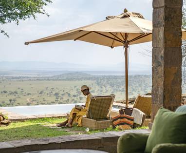 Singita_Sasakwa_Lodge_prive_zwembad_met_uitzicht