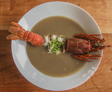 Lunch bij Pelican Point Lodge in Namibië