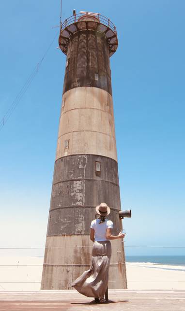 Vuurtoren bij Pelican Point Lodge in Namibië