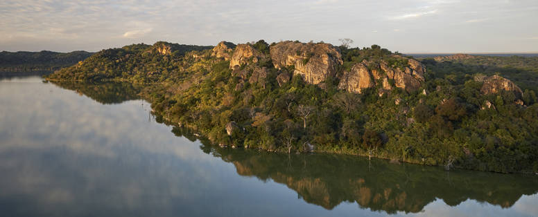 Malilangwe dam in het zuiden van zimbabwe