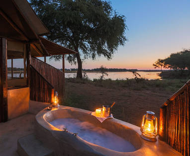 Old Mondoro buitenbad met uitzicht