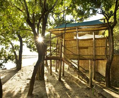 tent bij Island Bush Camp