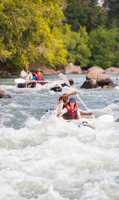 Kaingu_Safari_Lodge_raften