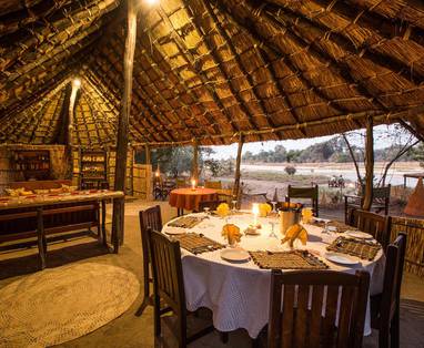 Mwaleshi-Campdining-area