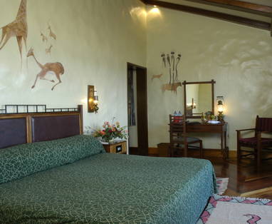 Inrichting slaapkamer bij Ngorongoro Serena Safari Lodge