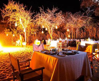 Tangire__romantisch_dineren