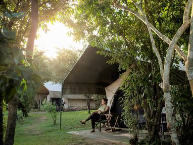tenten in groen bij Serian's Nkorombo in Kenia