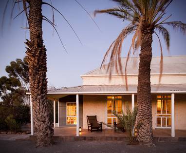 Voor aanzicht van Arkaba Homestead in Australië