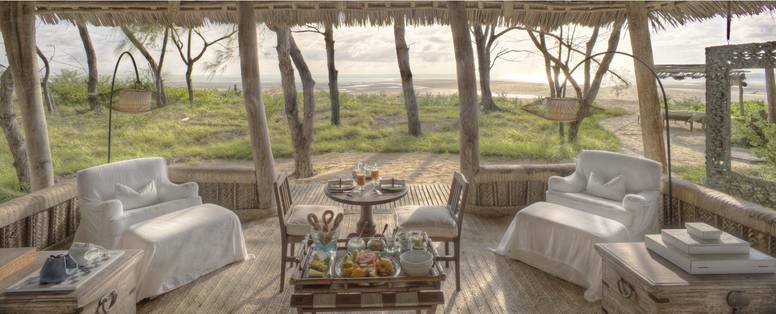Ontbijt bij Mnemba Island Lodge in Tanzania