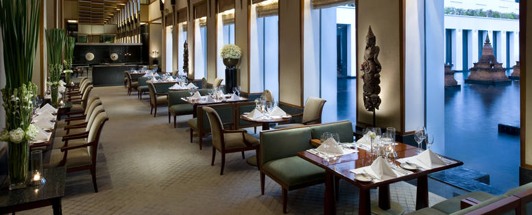 Restaurant Colonnade bij The Sukhothai Bangkok in Thailand