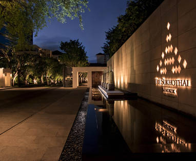 Ingang van The Sukhothai Bangkok in Thailand