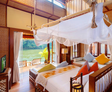 Luxe kamer bij Floathouse River Kwai in Thailand