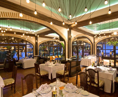 Restaurant en wijnbar La Casa bij The Legend Resort in Thailand