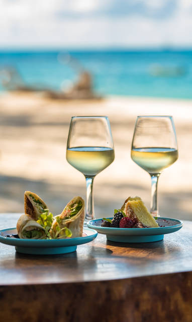 Meest verse gerechten uit het restaurant van Denis Island Lodge, Seychellen