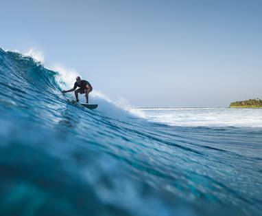 8_MARCH_-_BLUE_BOWLS_-_AM_-_A7iii_-_STILLS335-1d_charging_-_Blue_Bowls