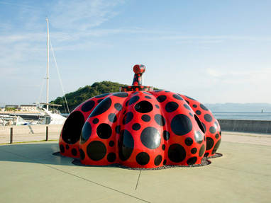 Red pumpkin Naoshima