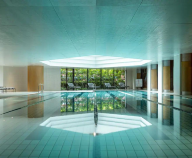 Grand Hyatt Fukuoka, zwembad
