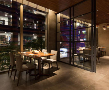 Grand Hyatt Fukuoka, restaurant