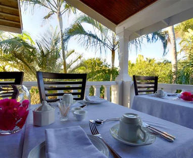 St. Lucia Wetlands Guesthouse restaurant