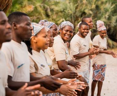 Azura-Benguerra-Main-Area-12