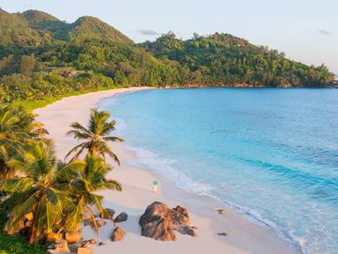 Cheval_Blanc_Seychelles_-_Beach_Anse_Intendance_-_Romain_Réglade_-_2024-1
