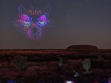 141555-Wintjiri_Wiru_at_Uluru-56